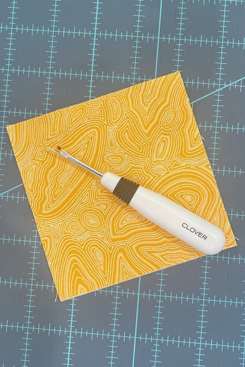 Clover white seam ripper