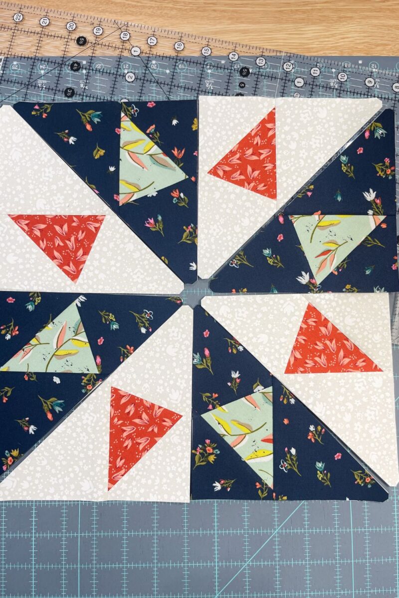 Blockheads 5 pieces ready to assemble. Each alternating section is laid out ready to assemble the final quilt block.