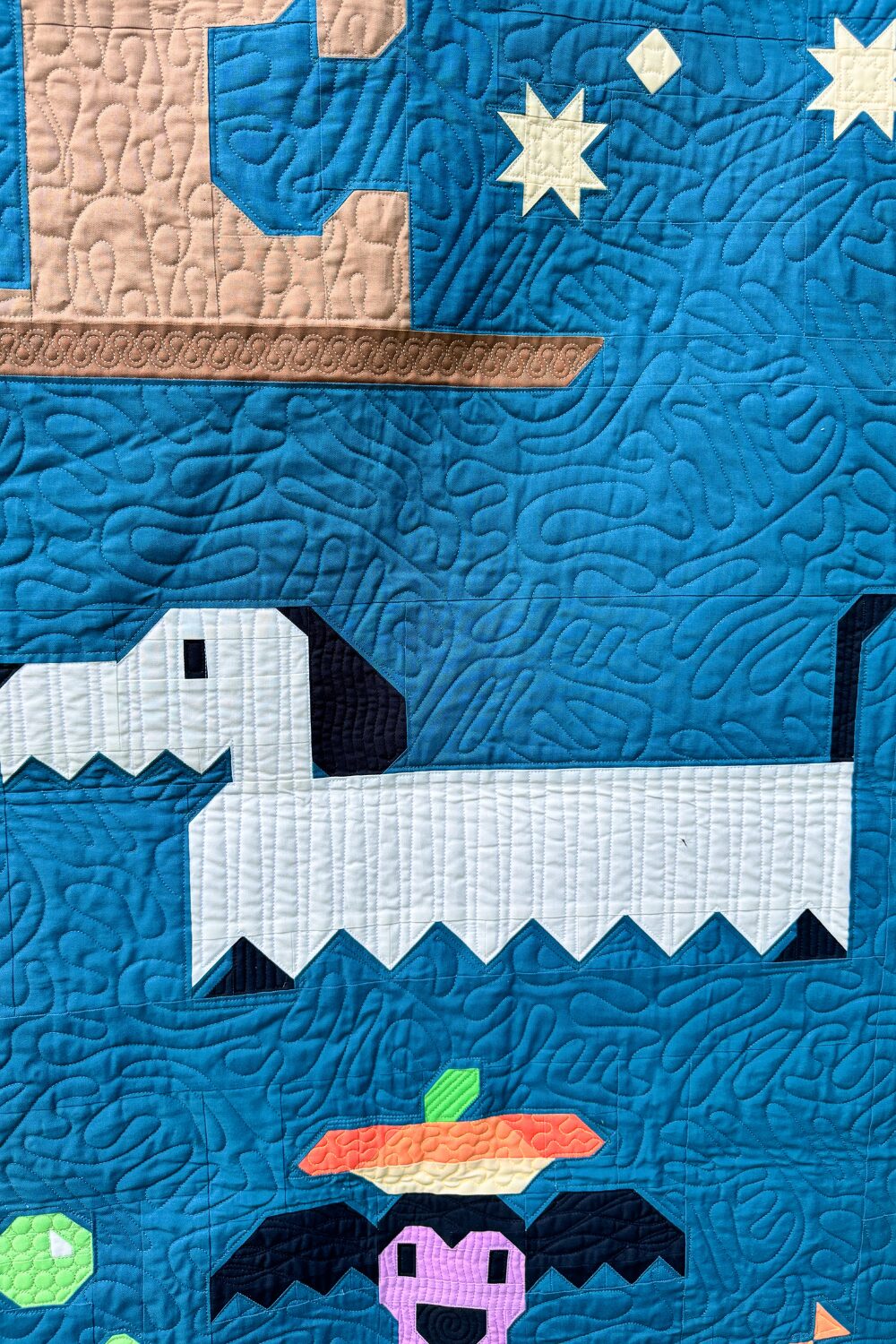 Ghost weiner dog block from the Halloweenies Quilt with a white sheet costume.