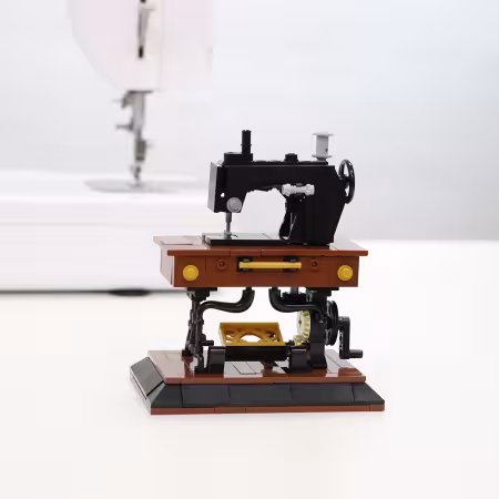 Sallie Tomato Vintage Sewing Machine Building Block Set, 250+ piece decorative mini sewing machine model for display.