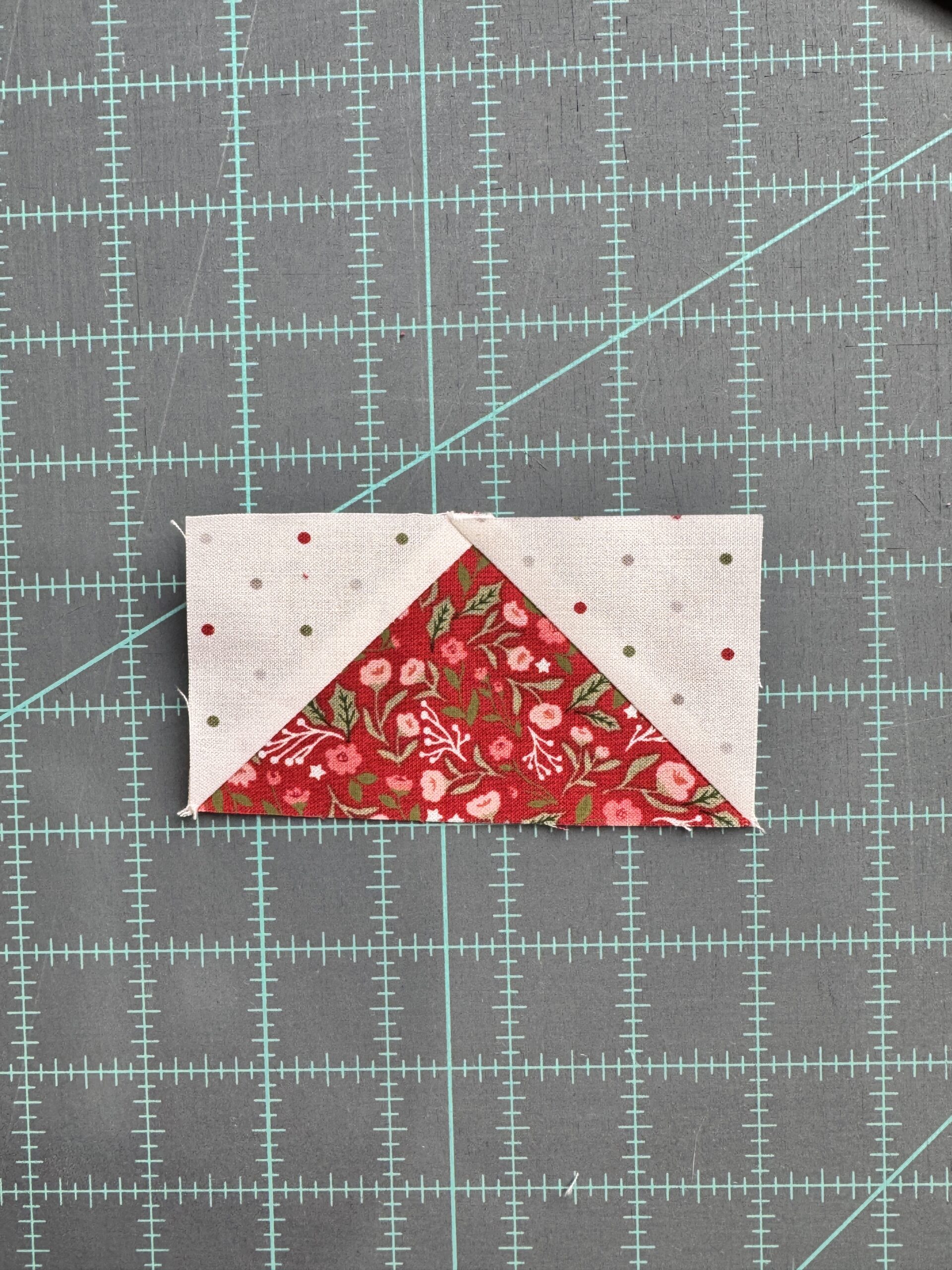 finished stitch and flip flying geese quilt unit