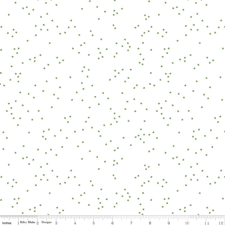 Blossoms White Clover fabric by Riley Blake Designs floral quilting fabric on white background