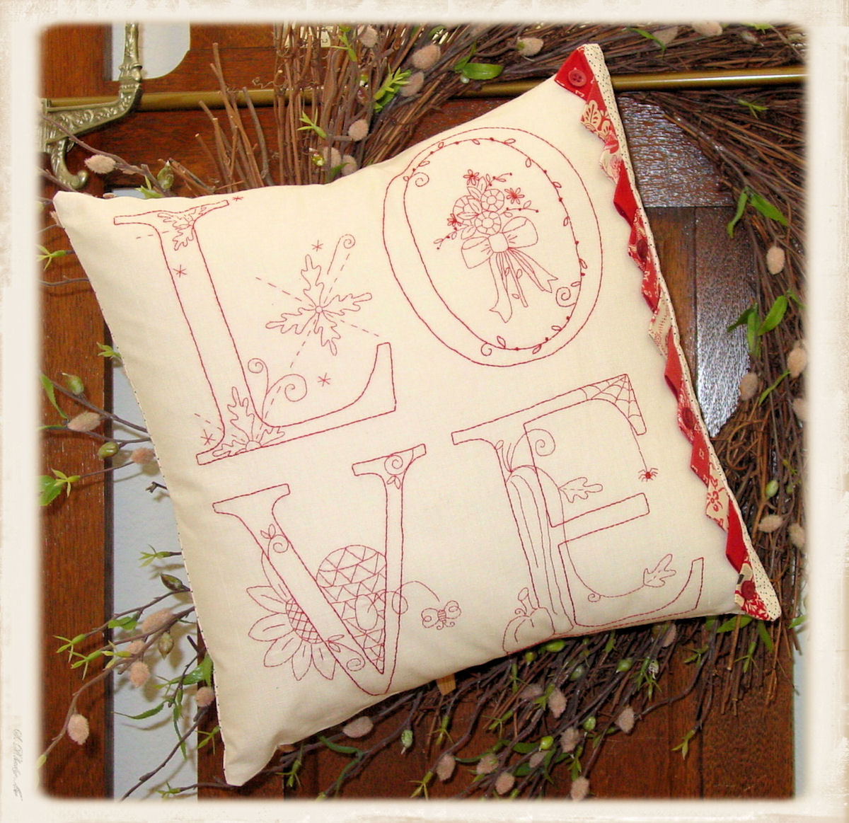 Love redwork pillow pattern by Plumcute featuring seasonal stitchery inside each letter